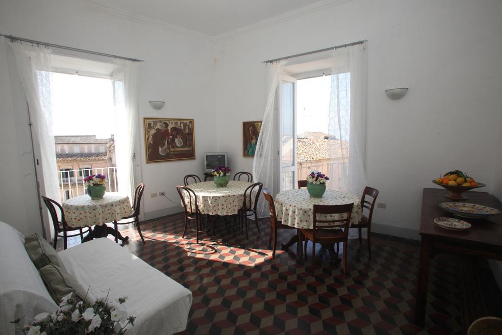 Al Vecchio Castello Acomodação com café da manhã Tropea Exterior foto