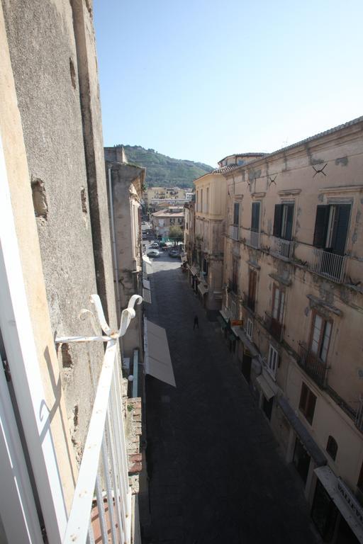 Al Vecchio Castello Acomodação com café da manhã Tropea Exterior foto